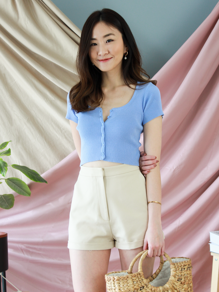 Camilia Ribbed Button Down Crop Top in Sky