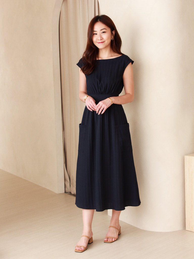 *WC EXCLUSIVE | Grecian Pleated Midi in Navy